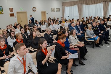 Диалог помогает в работе